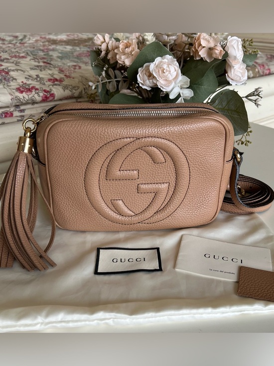 Gucci Handbags - GUCCI SoHo Disco Cross-Body Camera Bag